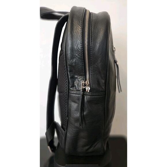 BOLANGARO TREVOR Leather Zipper Backpack Work Travel Black EUC 15x11x5 - Picture 11 of 14